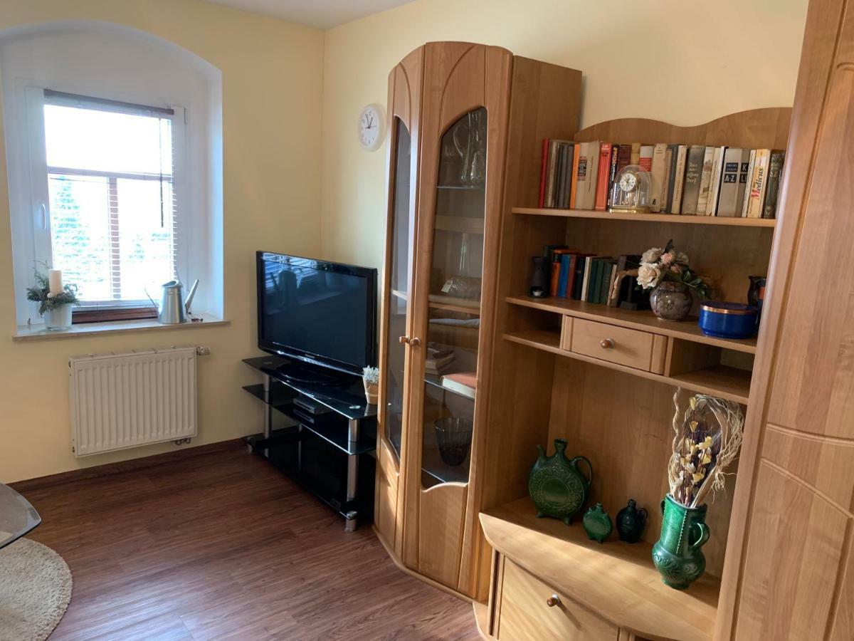 Im Ballhaus Neuhilbersdorf Chemnitz Esterno foto
