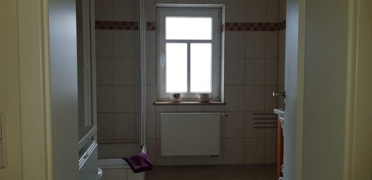 Im Ballhaus Neuhilbersdorf Chemnitz Esterno foto
