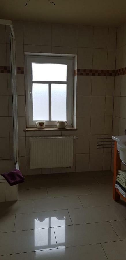 Im Ballhaus Neuhilbersdorf Chemnitz Esterno foto